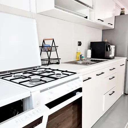Apartament Urban Nest Private Parking Work-friendly